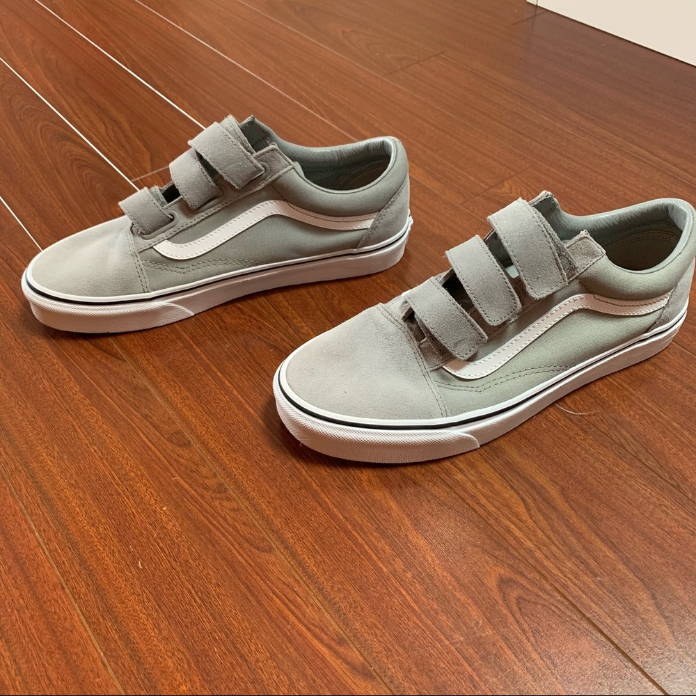 Vans Velcro Sneakers